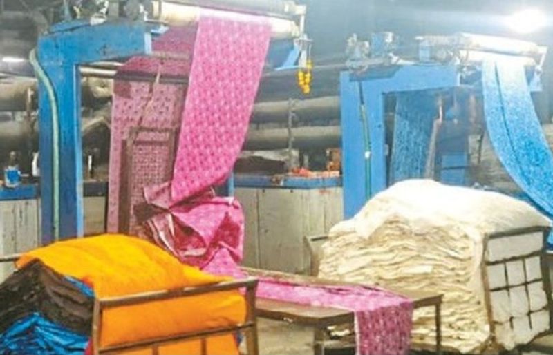 बालोतरा के वस्त्र उद्योग में तैयार कपड़ा।