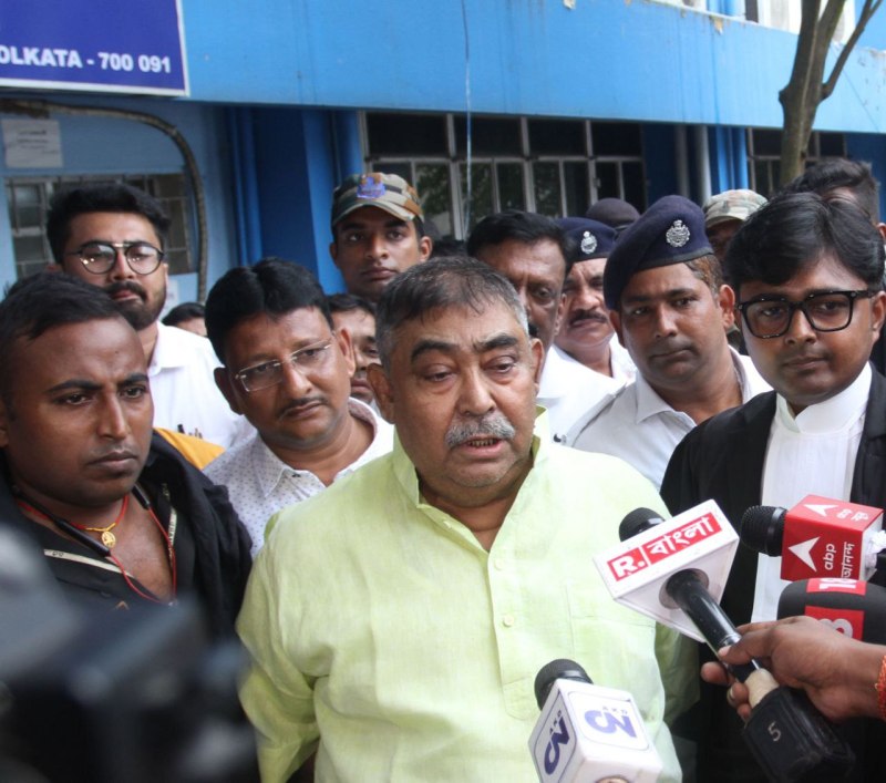 अनुव्रत मंडल व परिजनों के नाम पर 18 करोड़ की एफडी