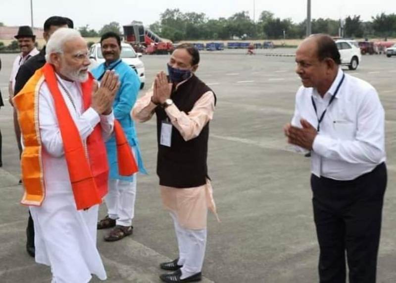 उपनाम के फेर में उलझी भाजपा के वरिष्ठ नेता की गुत्थी