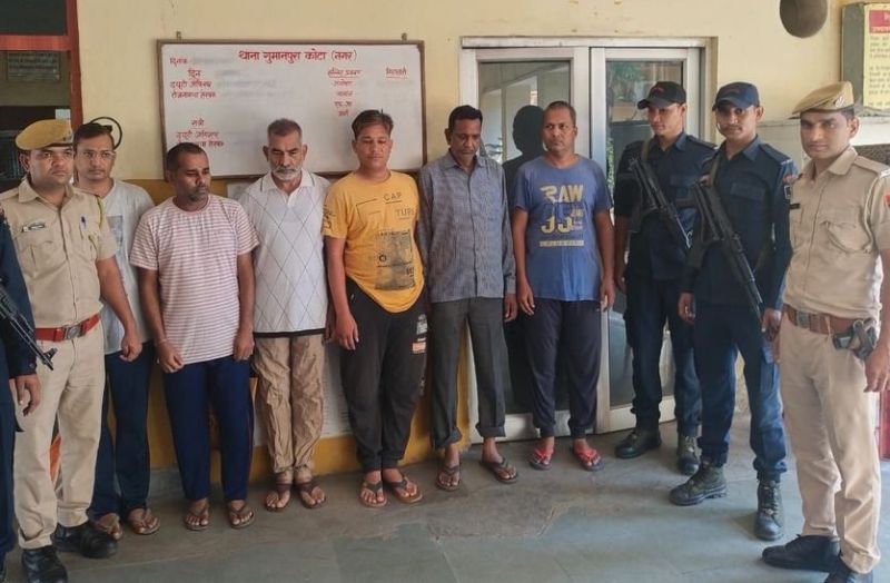 अपेक्षा गु्रप की महाठगी मामले में गिरफ्तार कानूनगो व सरकारी विद्यालय का वरिष्ठ सहायक निलंबित