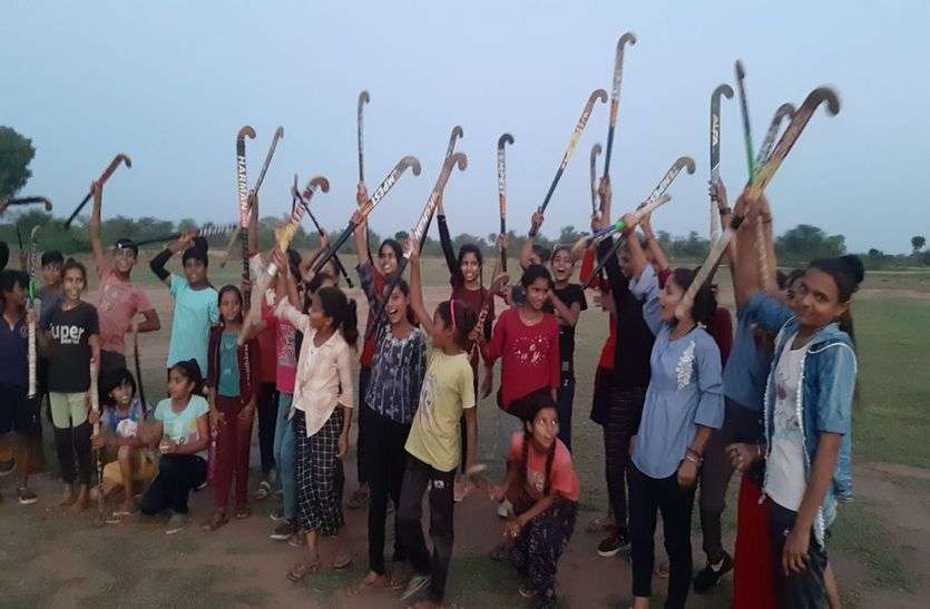 Daughters's  Pride : फूलिया कलां की बेटियों का कमाल, हर साल हॉकी में छू रही आसमान