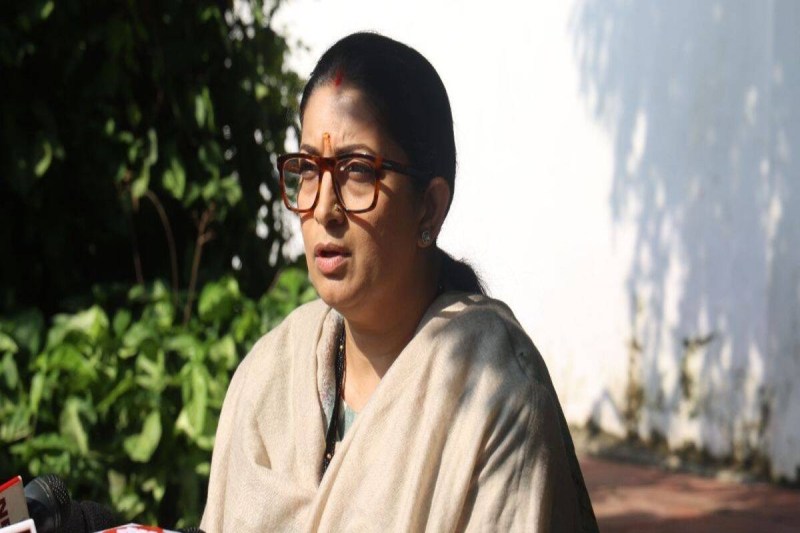 smriti-irani-was-furious-at-aap-said-prime-minister-modi-s-mother-was-abused-on-the-orders-of-arvind-kejriwal.jpg