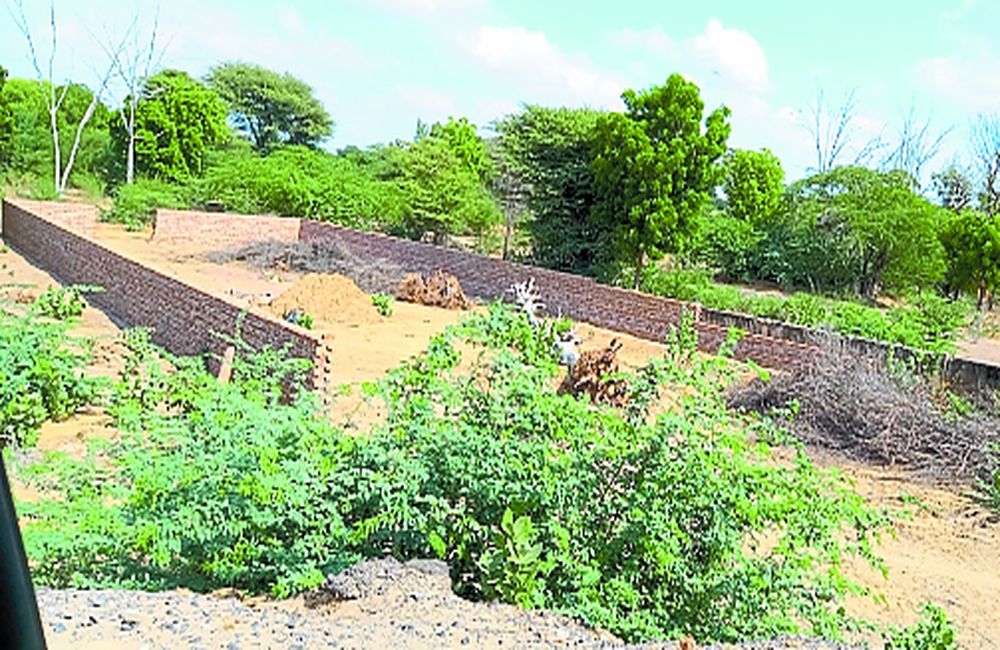 लाखों में बिक गई नहर विभाग की भूमि और अधिकारियों को मालूम ही नहीं चला