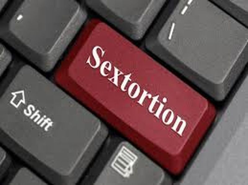 'सेक्सटॉर्शन' : दिल्ली की क्राइम ब्रांच का डर दिखाकर वसूली