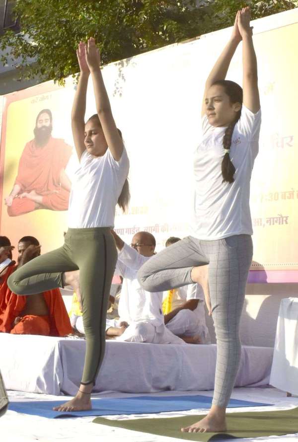 पतंजलि योगपीठ का एक दिवसीय इंटीग्रेटेड योग शिविर