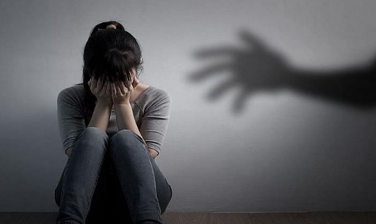 Symbloic Pic of Girl