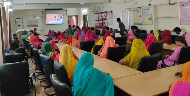 किसानों को चने की वैज्ञानिक खेती के बारे में दी जानकारी