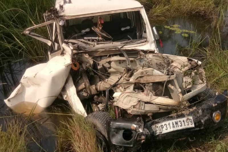 लखीमपुर में ट्रैक्टर-ट्राला और बोलेरो की टक्कर, दो की मौके पर मौत