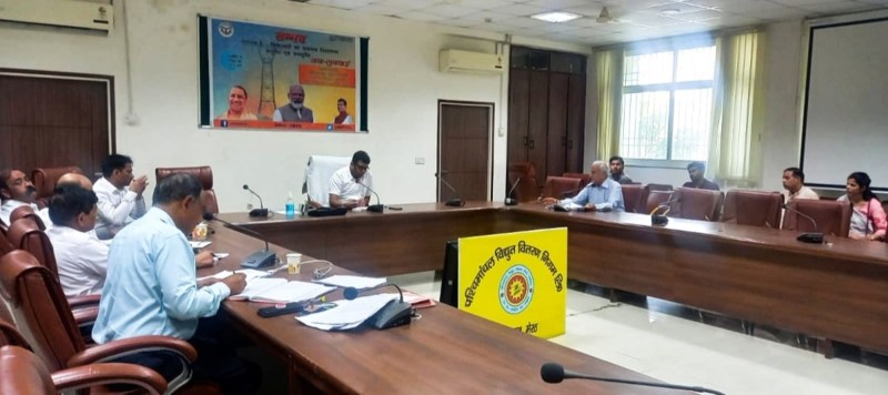 PVVNL Meerut : ऊर्जा भवन में बिजली की शिकायतों का लगा अंबार,एमडी ने'संभव' में किया समाधान