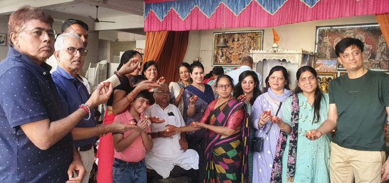SURAT NEWS DAYRI: दिव्यांग शाला में दीपदान