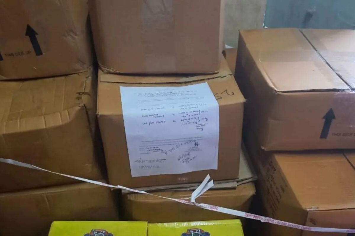 seized_samples_of_ghee_by_fda.jpg