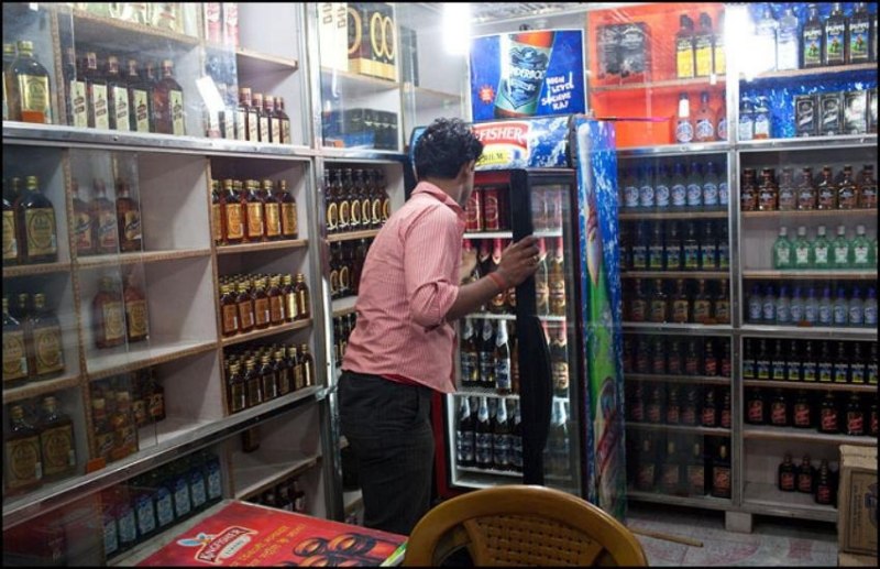 liquor shopkeepers 