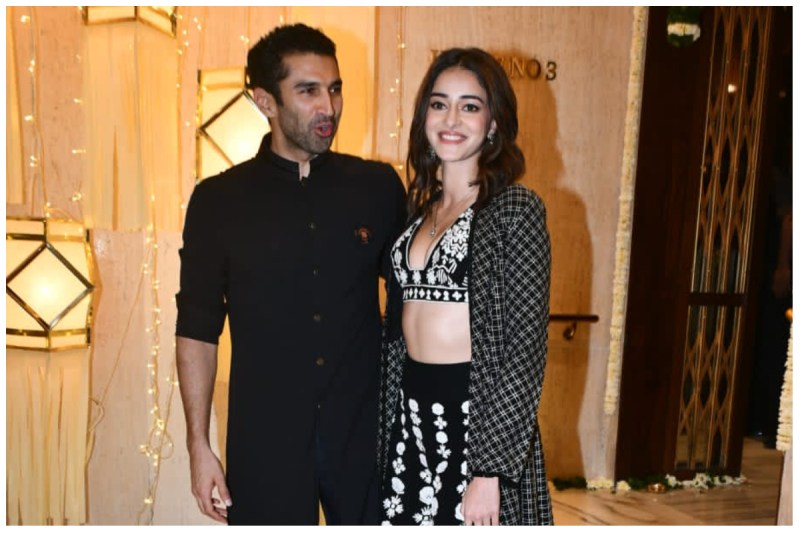 did ananya panday confirm her relationship with aditya roy kapoor watch video