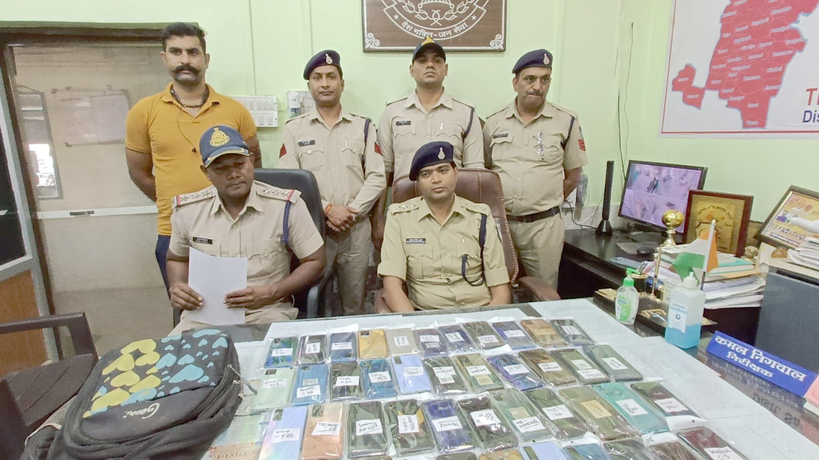 West Bengal youth used to sell stolen mobiles abroad