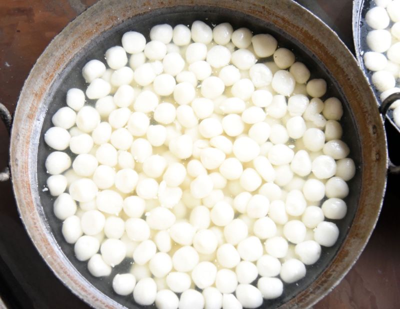 बीकानेर रसगुल्ला का सबसे बड़ा निर्यातक, नमकीन पर पहले से एकाधिकार