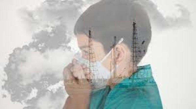 Air Pollution on Diwali : दीवाली पर मेरठ NCR में वायु प्रदूषण का रेड अलर्ट, बुजुर्गों और बच्चों को घरों में रहने की सलाह