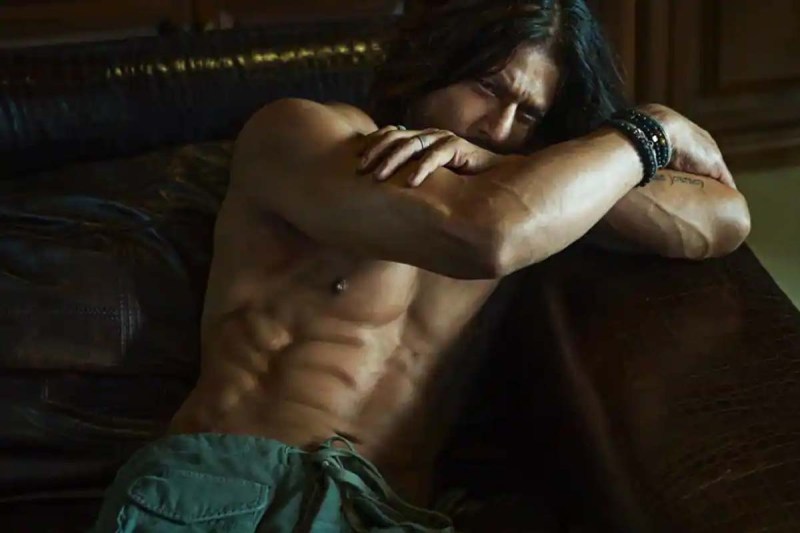 Shah Rukh Khan की 'Pathaan' का दमदार टीजर आउट