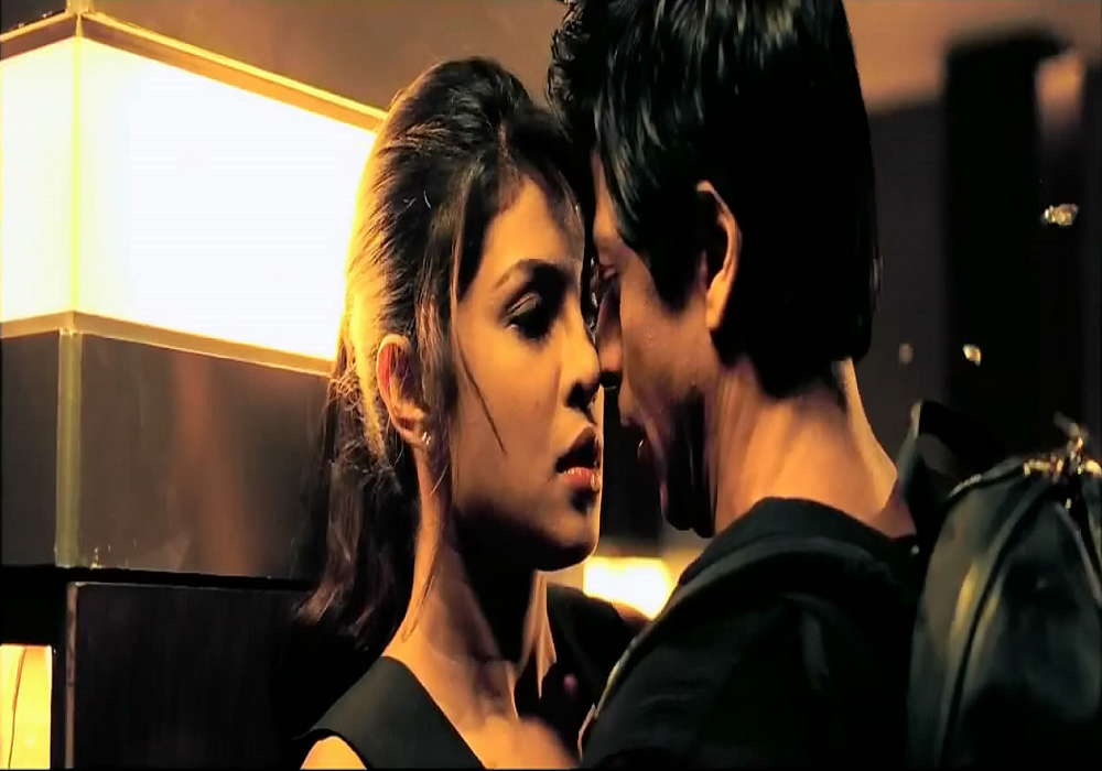 when_priyanka_chopra_fell_in_love_with_shahrukh_khan_matter_has_reached_the_secret_marriage.png