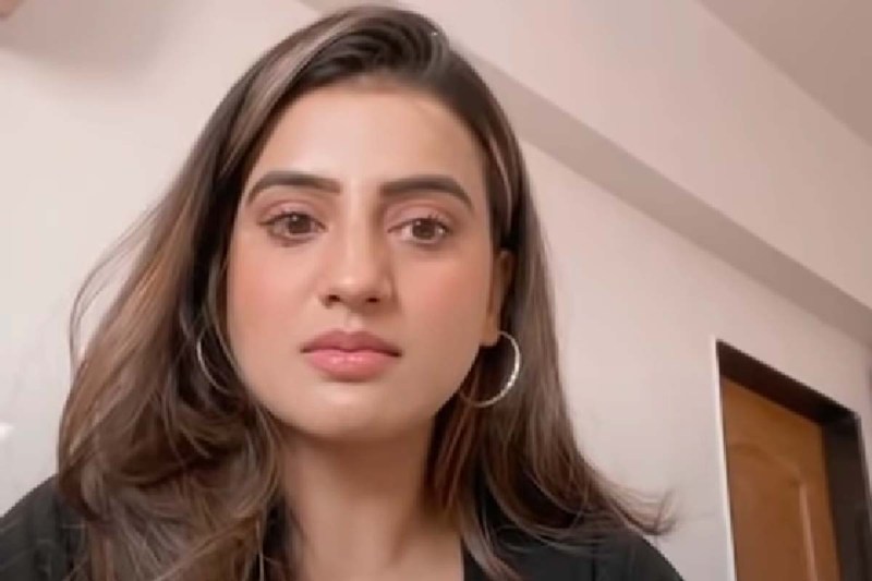 ट्रेनर ने Akshara Singh से कह दी ऐसी बात की उनको छोड़ना पड़ा जिम