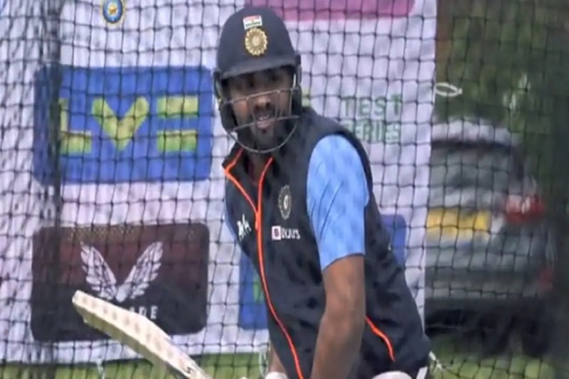 t20-world-cup-2022-rohit-sharma-returns-to-practice-after-injury.jpg