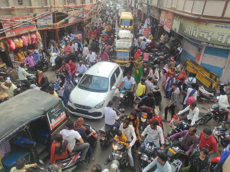 Due to lack of attention, it took hours to accumulate, heavy vehicles and trouble due to encroachment on roads