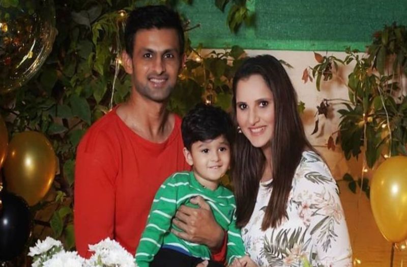 sania-mirza-shoaib-malik-1668058036.jpg