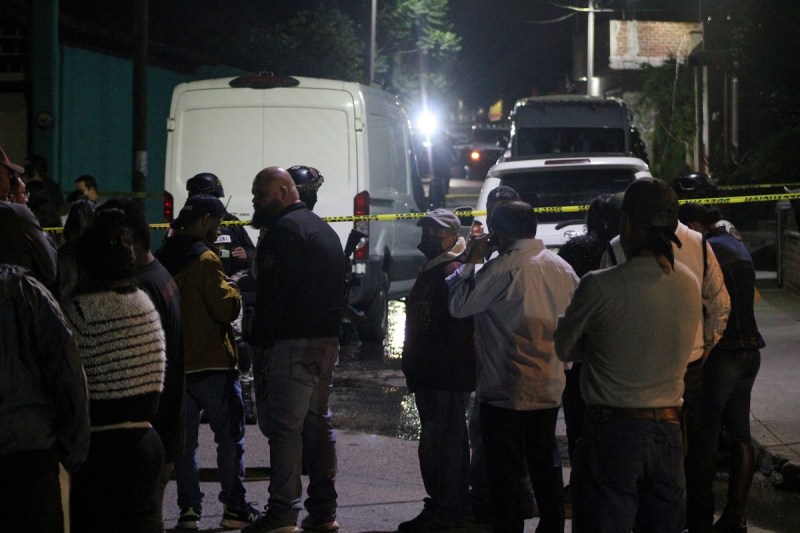 Nine people killed after gunmen open fire in Mexico bar