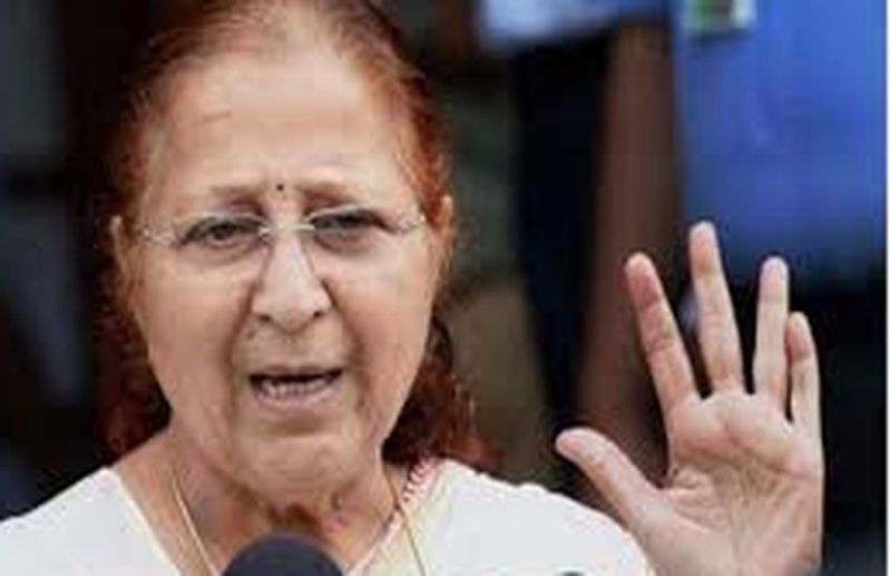 लोकसभा की पूर्व अध्यक्ष सुमित्रा महाजन ने इंदौर पुलिस कमिश्नर से कहा, ड्रग्स-बार संस्कृति शहर की छवि को बिगाड़ रहीं, लगाएं अंकुश