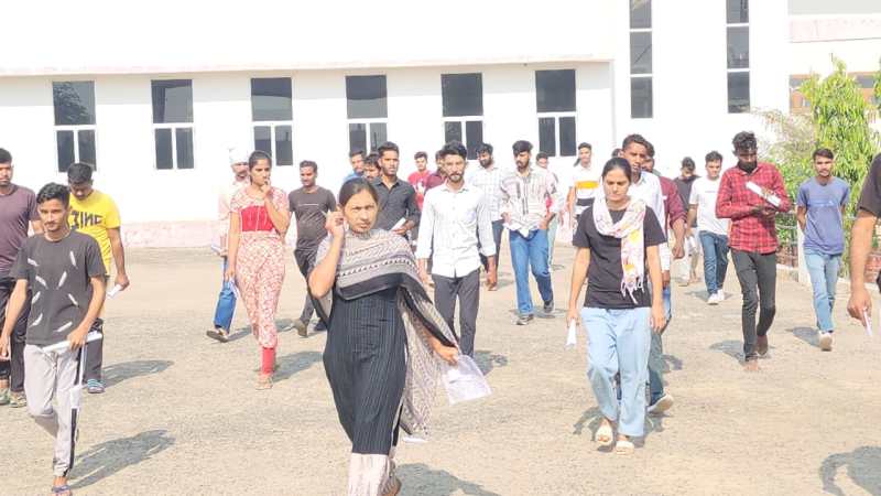 वन रक्षक बनने को पहली पारी में 46.23 प्रतिशत अभ्यर्थियों ने दिया इम्तिहान