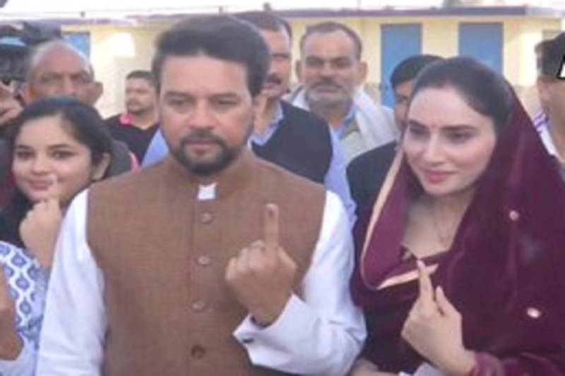anurag_thakur.jpg
