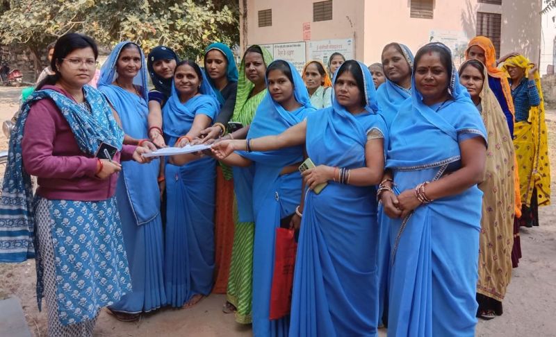 यहां बिना संसाधन के आशा सहयोगिनियों को सौंप दिया ये बड़ा काम