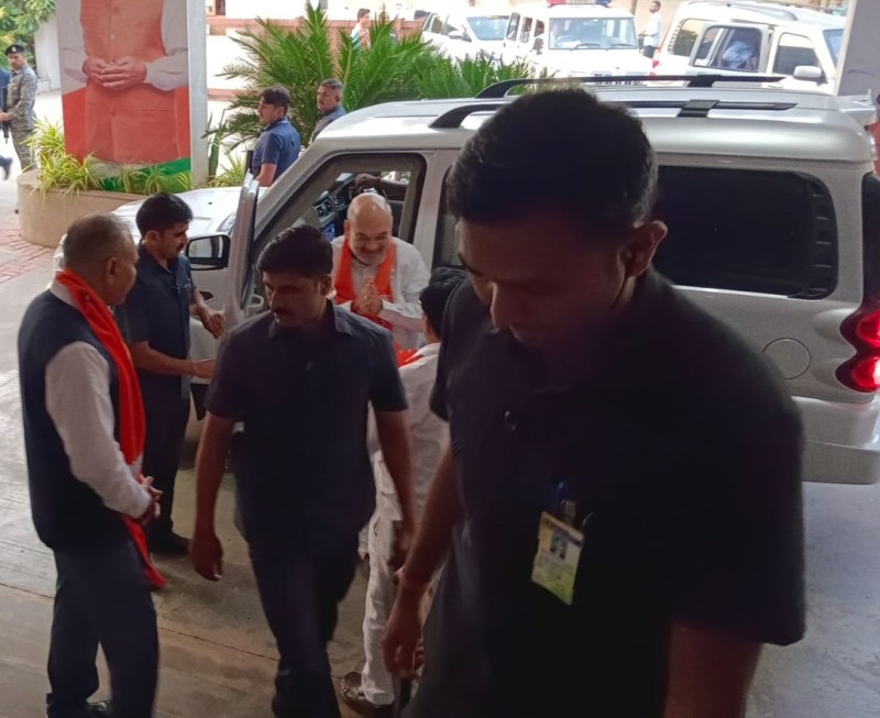 गुजरात विधानसभा चुनाव 2022: भाजपा प्रत्याशियों का भारी विरोध, अमित शाह पहुंचे गुजरात