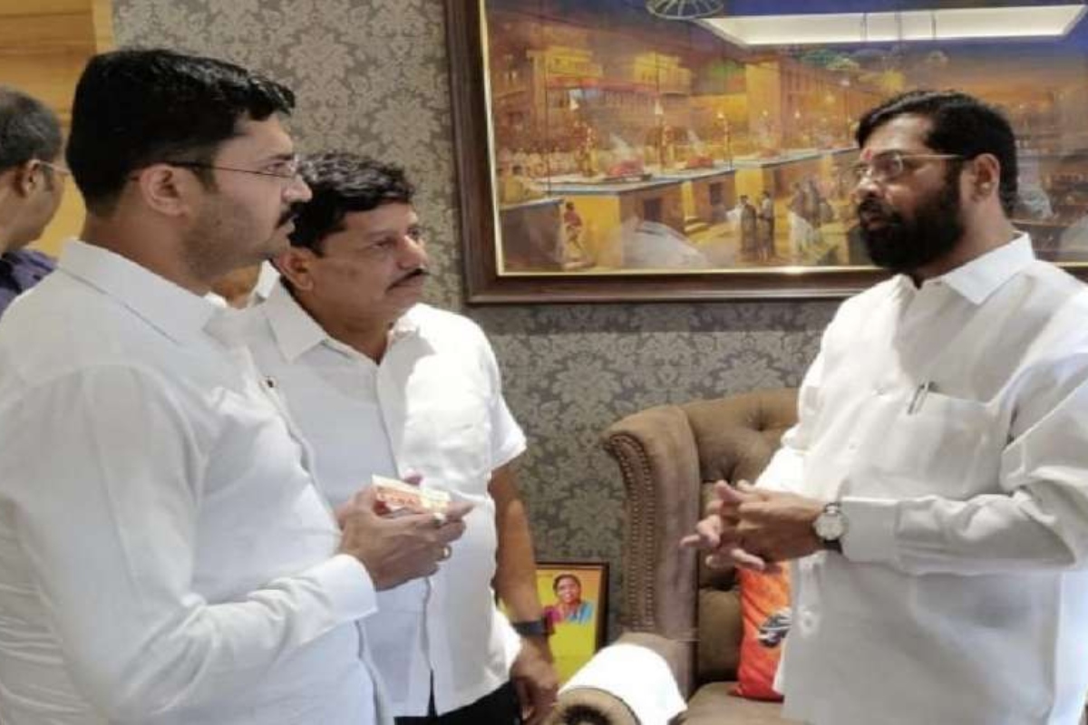 irfan_syed_and_eknath_shinde.jpg