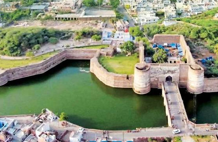Rajasthan Bharatpur lohagarh fort history in hindi