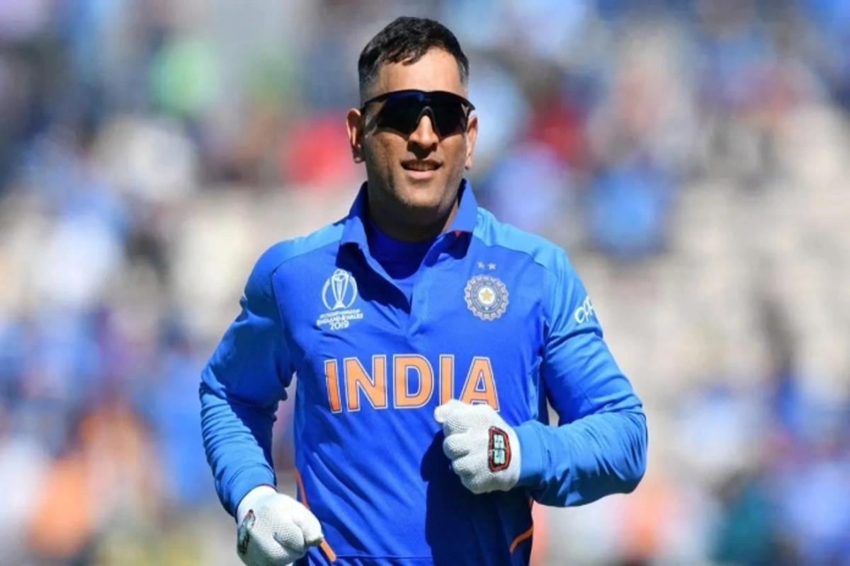 ms-dhoni-expected-to-be-appointed-as-director-of-cricket-to-help-team-india-after-t2o-world-cup-2022-loss.jpg