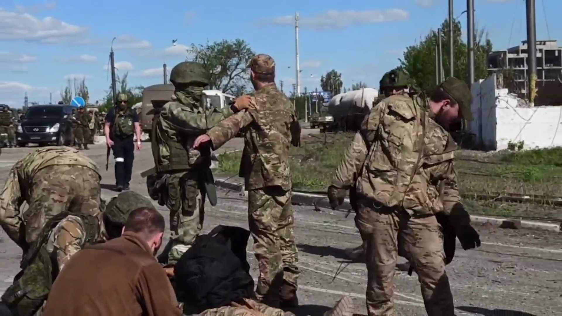 russia-ukraine_prisoners.jpg