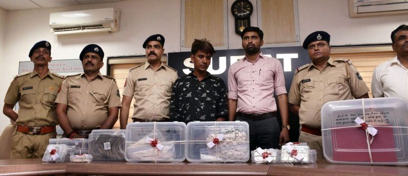 नशे का काला कारोबार : मुबारक एमडी की आपूर्ति करने वाला चंदन शर्मा गिरफ्तार