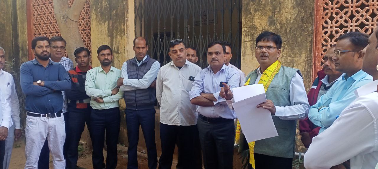 न्यायिक कर्मचारियों में आक्रोश, आंदोलन की चेतावनी