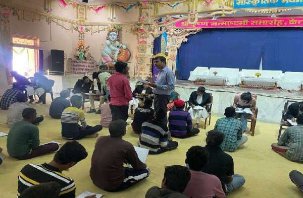 'haq hamara bhi to hai' campaign in Bhopal Central Jail, Photo Gallery