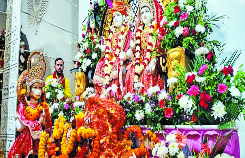 सीता के हुए श्रीराम… वरमाला में गूंजे बधाई गीत, अयोध्या और मिथिलावासी बने साक्षी