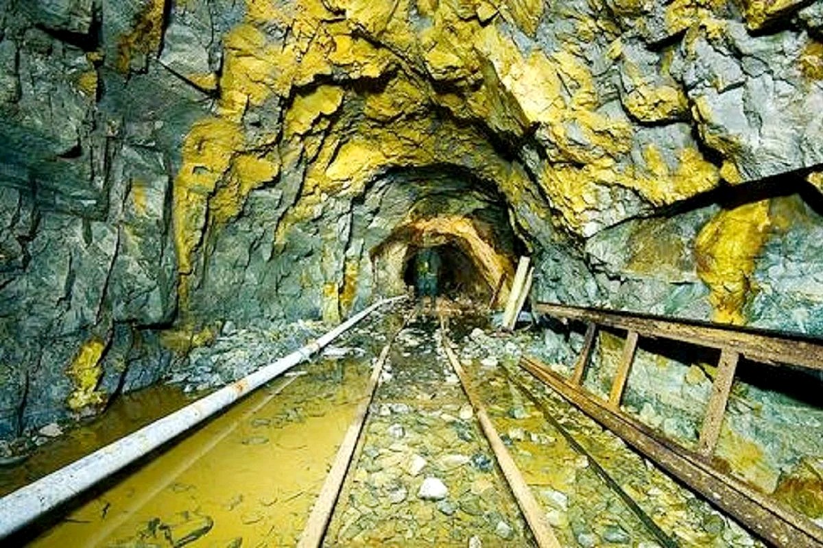 Maharashtra Chandrapur and Sindhudurg Gold Mine