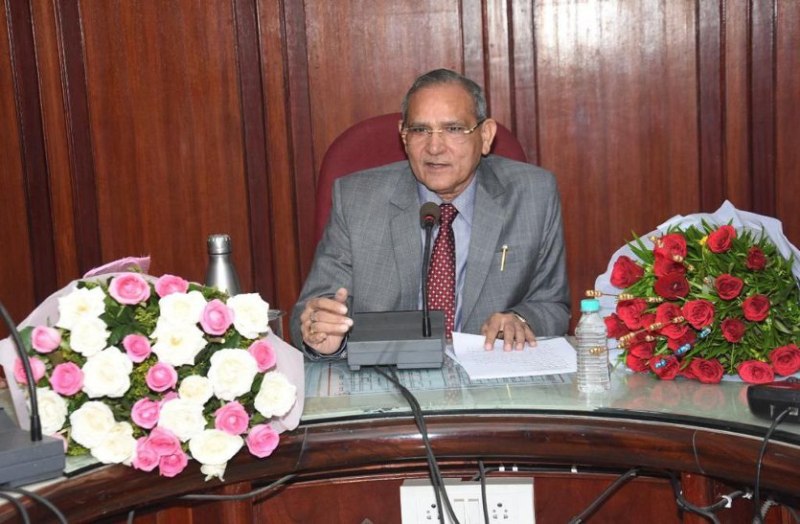 राइट टू कम्युनिकेशन जरूरी पर राइट टू क्लीन एयर सबसे बड़ा मानवाधिकार... ये सनद रहे