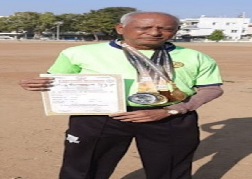 76 वर्ष के कृष्णकांत ने दौड़ में जीते दो स्वर्ण पदक | 76 year old ...