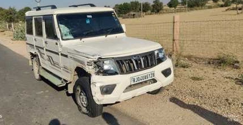 राह चलते पिता-पुत्र को कुचला, वाहन छोड़कर भागा चालक