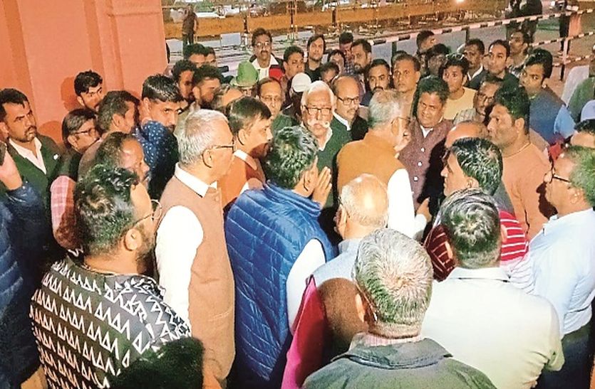 ...तो इस वजह से सस्पेंड हुए बीकानेर के नगर निगम आयुक्त गोपालराम बिरदा