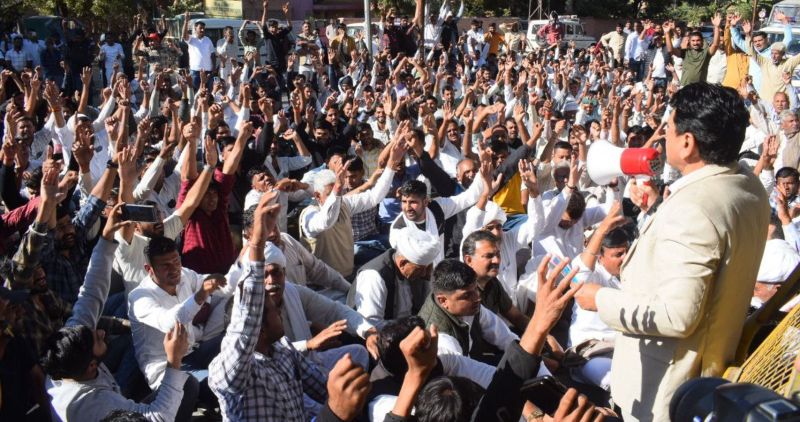 Bishnoi : डीएसटी (पूर्व) लाइन हाजिर, निलंबन की मांग