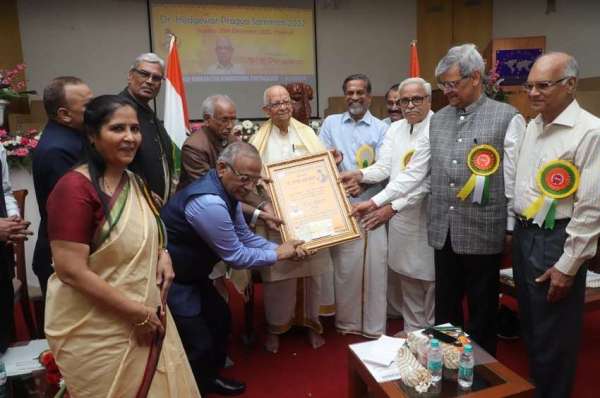 हर बात भगवान द्वारा पूर्व निर्धारित, वही कराते हैं संकल्प