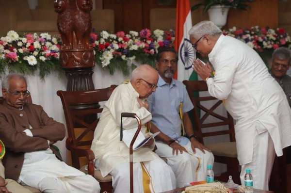 हर बात भगवान द्वारा पूर्व निर्धारित, वही कराते हैं संकल्प