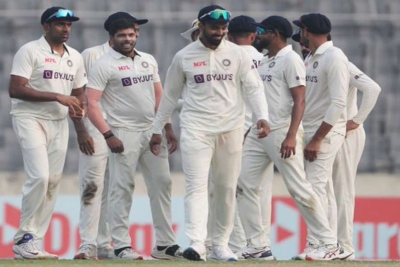 india-vs-bangaldesh-dhaka-test-india-beat-bangladesh-by-3-wicket.jpg