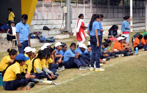 नेत्रहीन छात्रो के क्रिकेट 